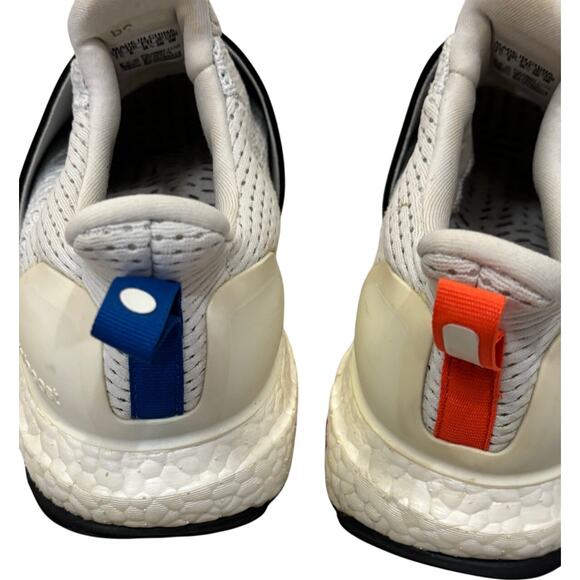 Adidas Wood Wood Ultraboost sneakers, white, 7.5, minimalist, Scandinavian, LE - Picture 4 of 7